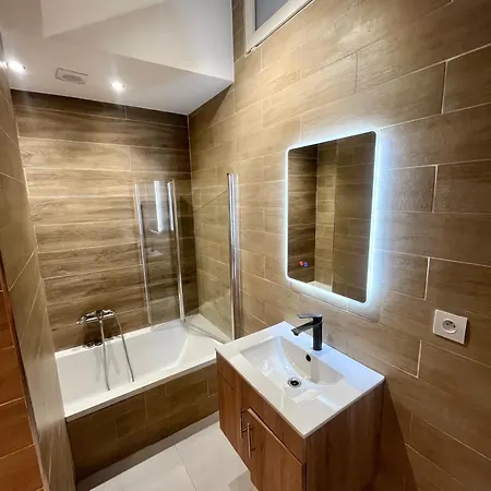 Monaco Border - Cozy 2-bedroom With Garden